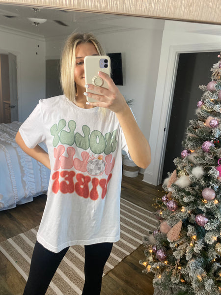 Holly Jolly Vibes T-shirt- Oversized