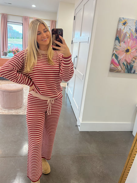 Snuggle Season Burgundy & Cream Set