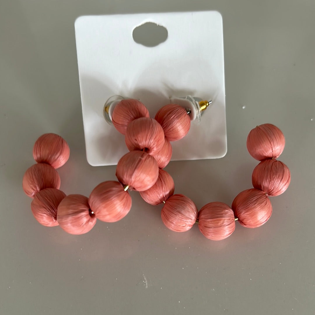 Raffia Ball Peach Hoops