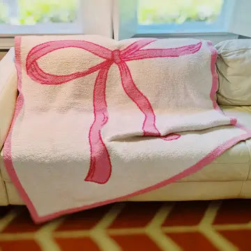 Pink & White Cozy Bow Blanket