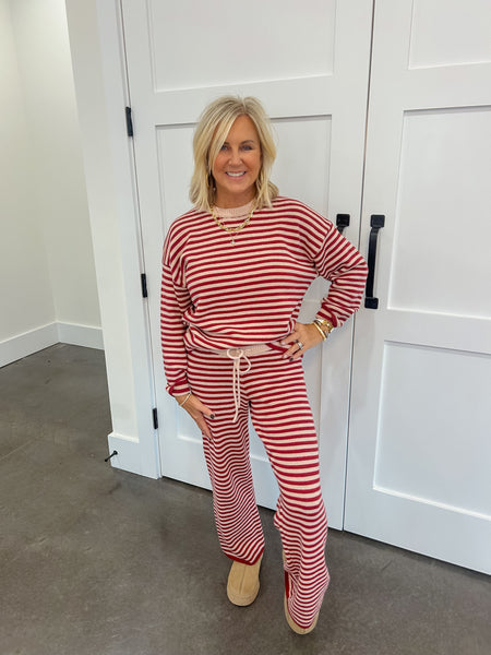 Snuggle Season Burgundy & Cream Set