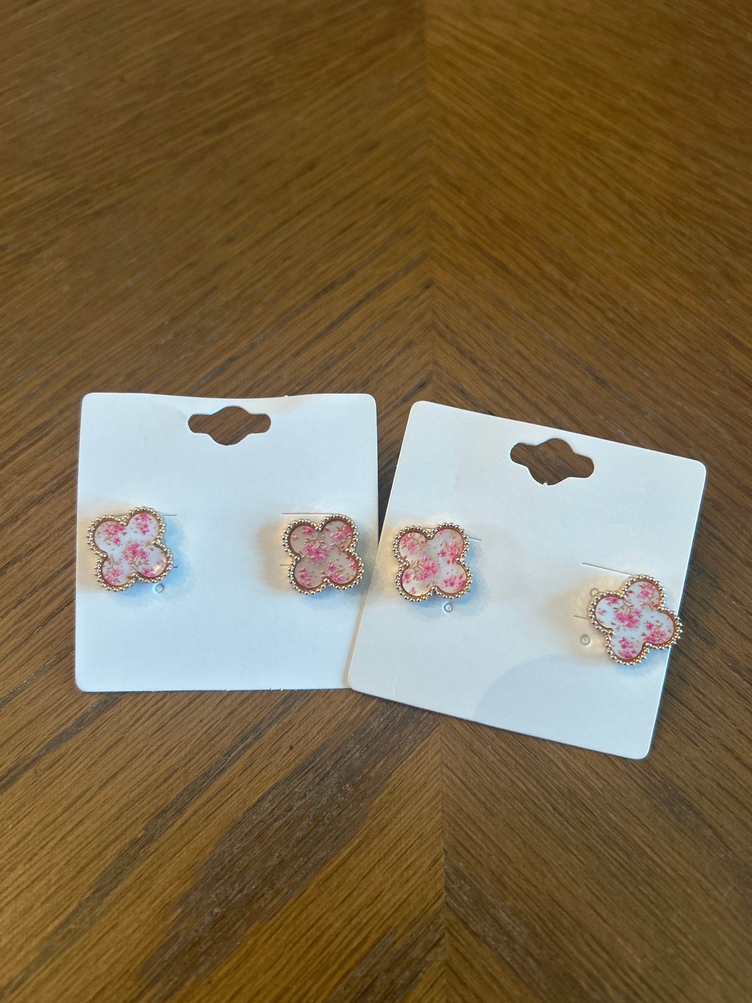 Pink Chinoiserie Clover Earrings ￼