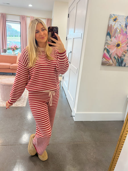 Snuggle Season Burgundy & Cream Set